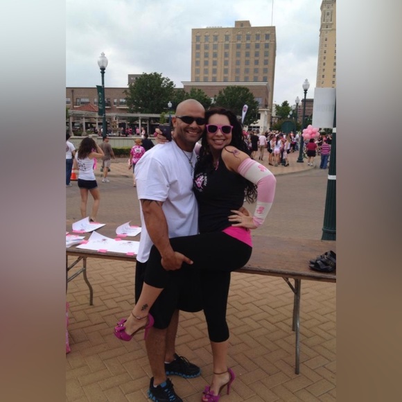 Meet your Posher :-) - Picture 10 of 17